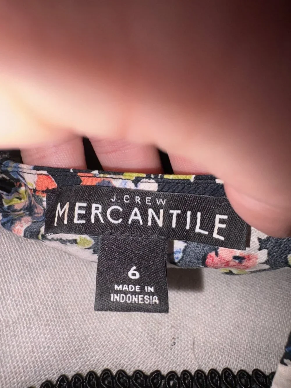 J.Crew Mercantile Floral Flutter Sleeve Blouse Women's Size 6
